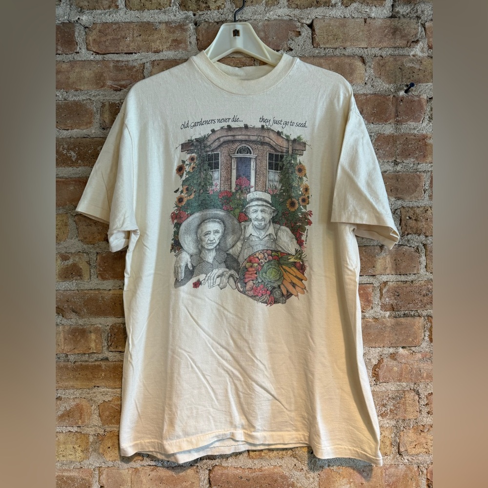 Vintage Gardener Nature Large T-Shirt Large Oneita Single Stitch